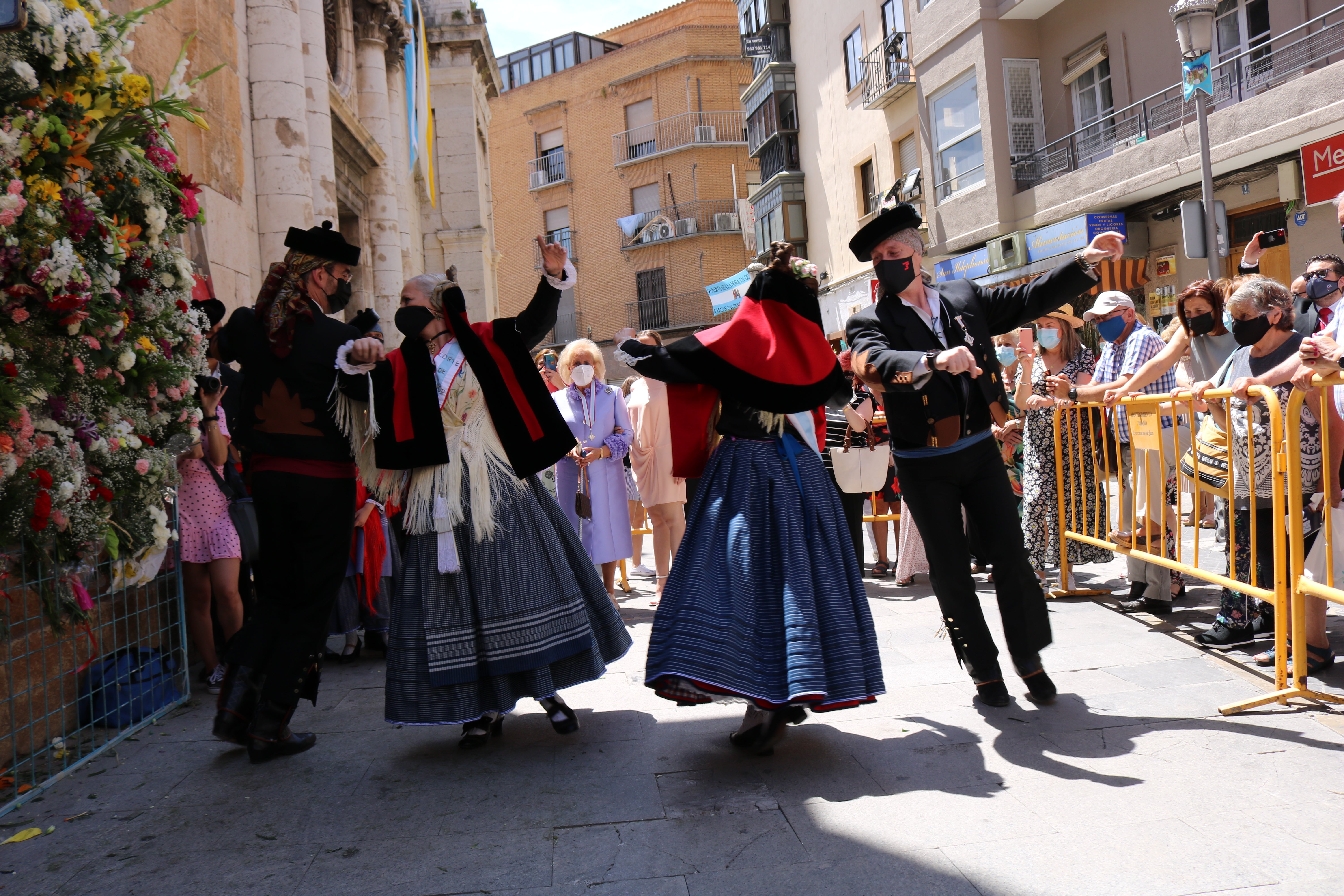 La ciudad vive una jornada festiva por la Virgen de la Capilla, cuya celebración se extenderá a lo largo del fin de semana