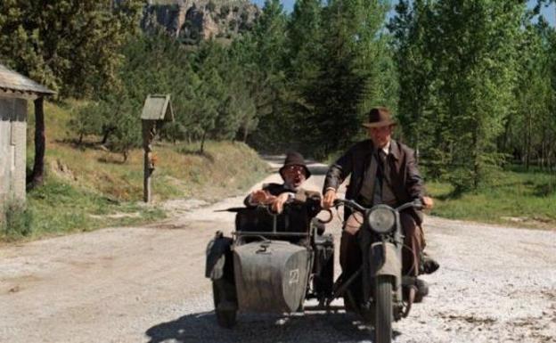 Sean Connery y Harrison Ford en sidecar por la Sierra de Huétor. 