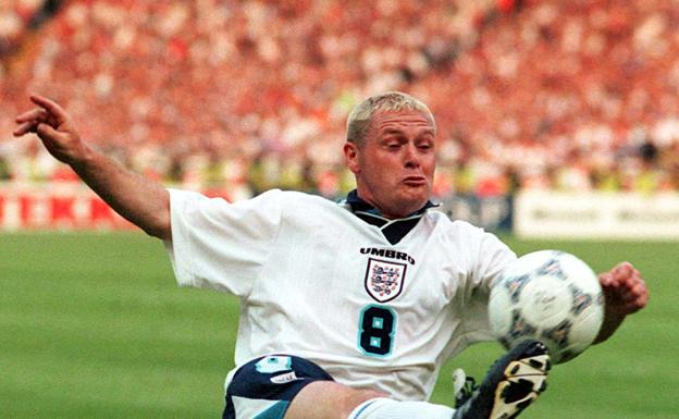 Paul Gascoigne, durante un partido con la selección inglesa. 