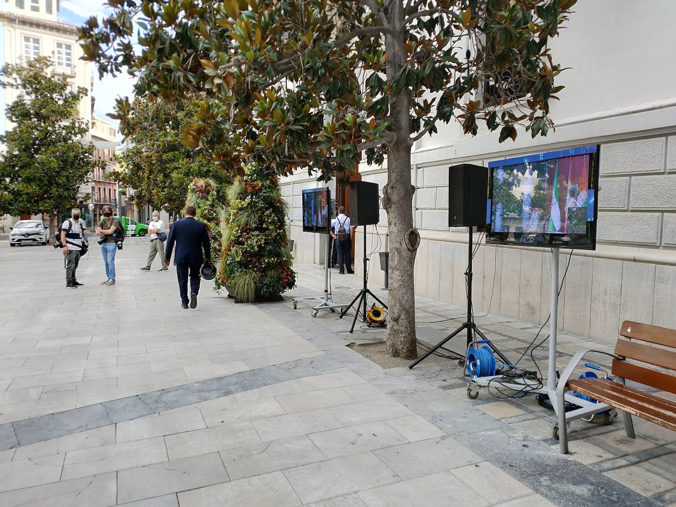 Todas las imágenes de una jornada histórica para Granada