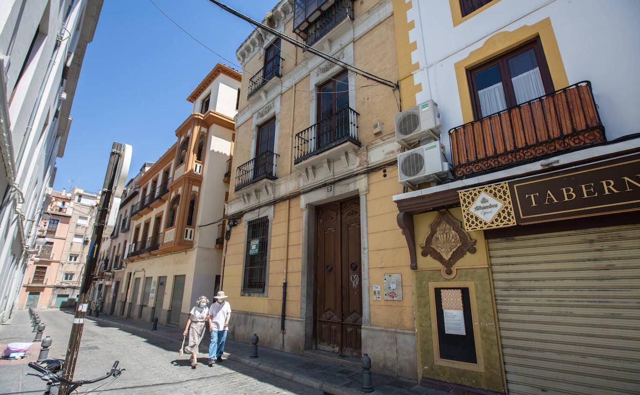 El edificio de la calle Lepanto, a espaldas del Ayuntamiento, dejó de tener uso en 2011.