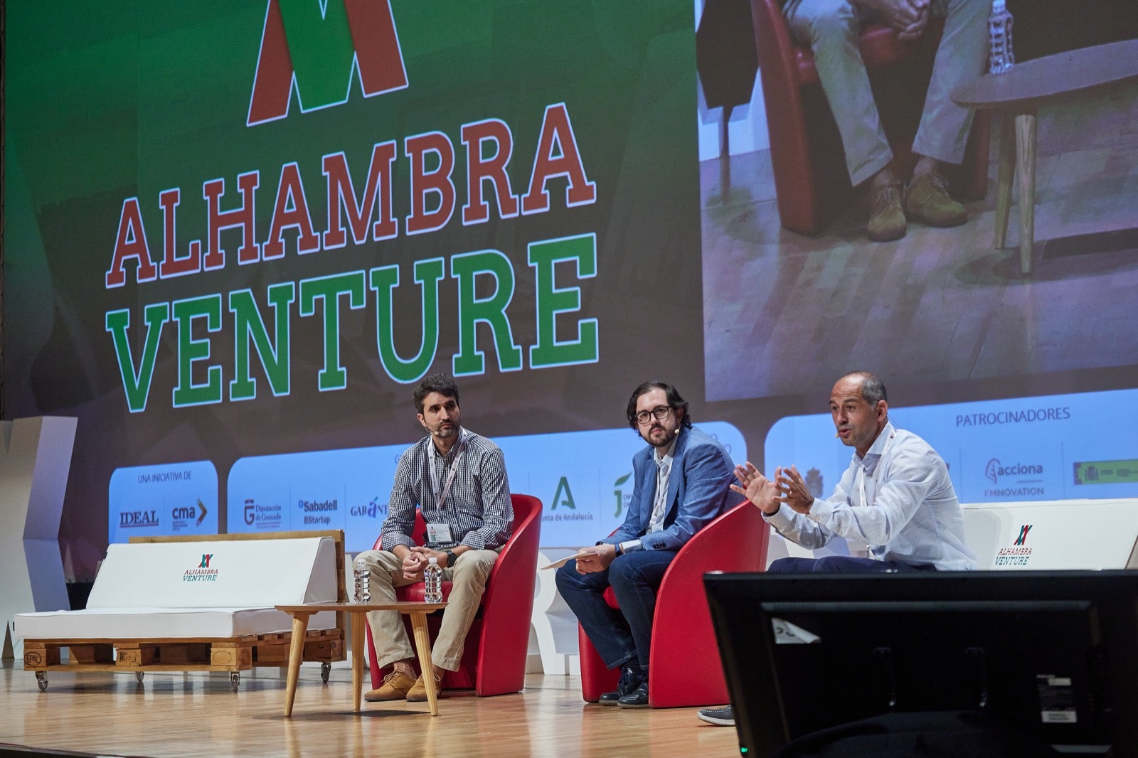 Las mejores imágenes del evento cumbre del emprendimiento en un tiempo especial