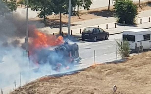 Explosión de un vehículo de Inagra.