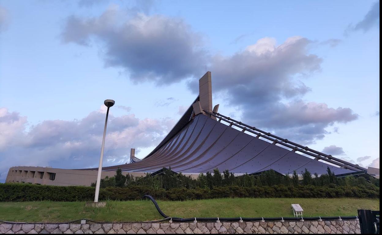 Vista exterior del Gimnasio Yoyogi. 