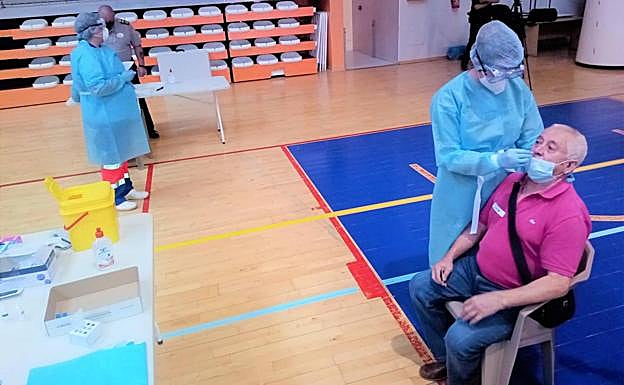 La Junta anuncia cribados masivos en 52 localidades andaluzas de todas las provincias