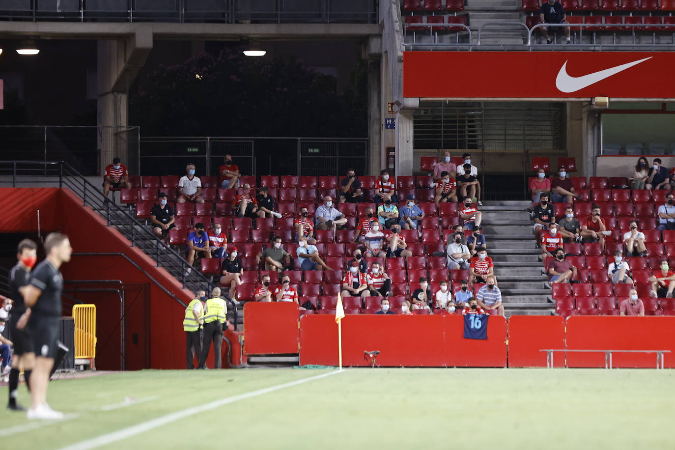 La afición vuelve a disfrutar de los partidos del Granada CF