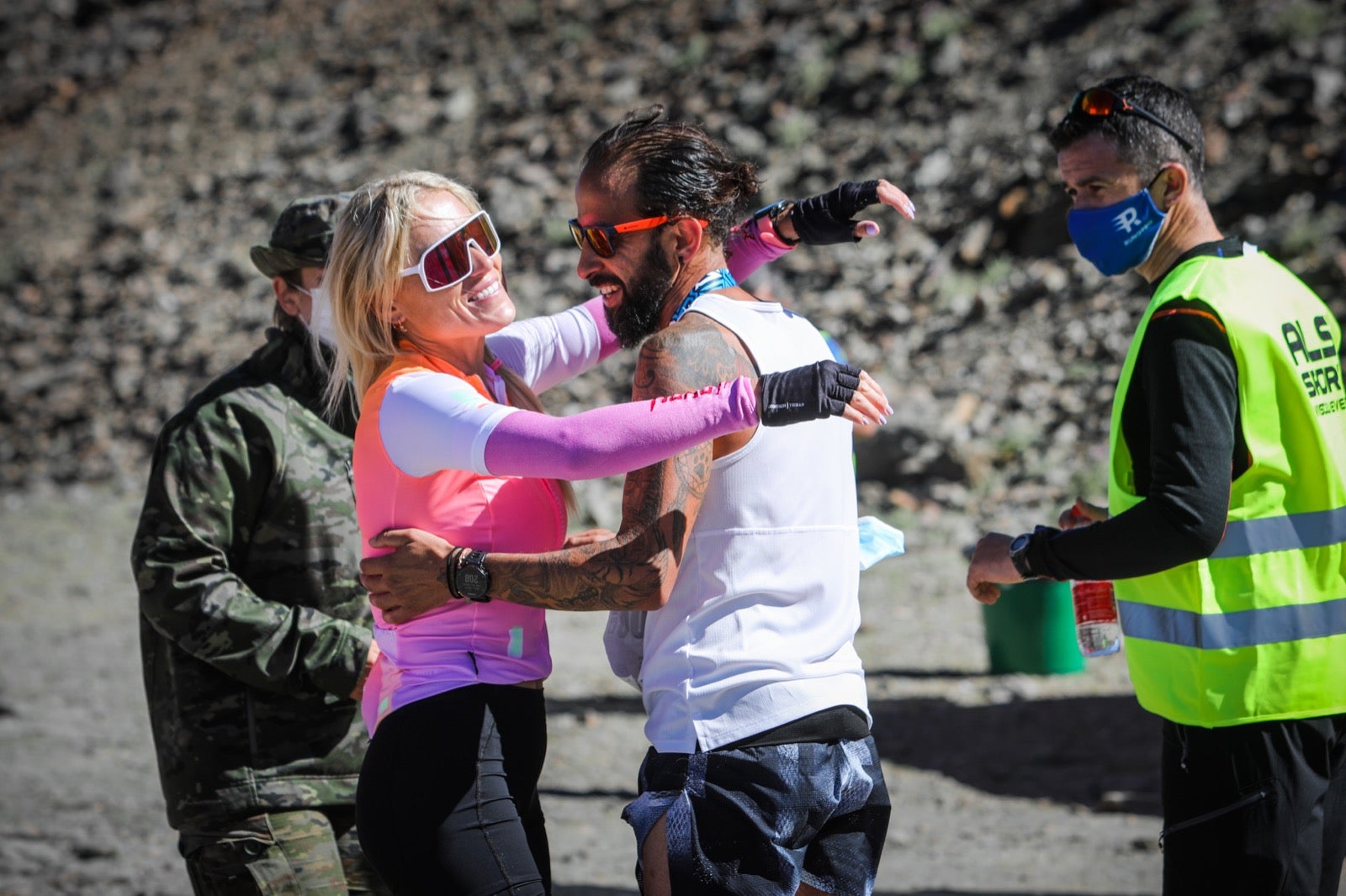 Los corredores han recorrido los 48,7 kilómetros entre Granada y el Veleta en la más emblemática carrera del calendario deportivo del verano en Sierra Nevada