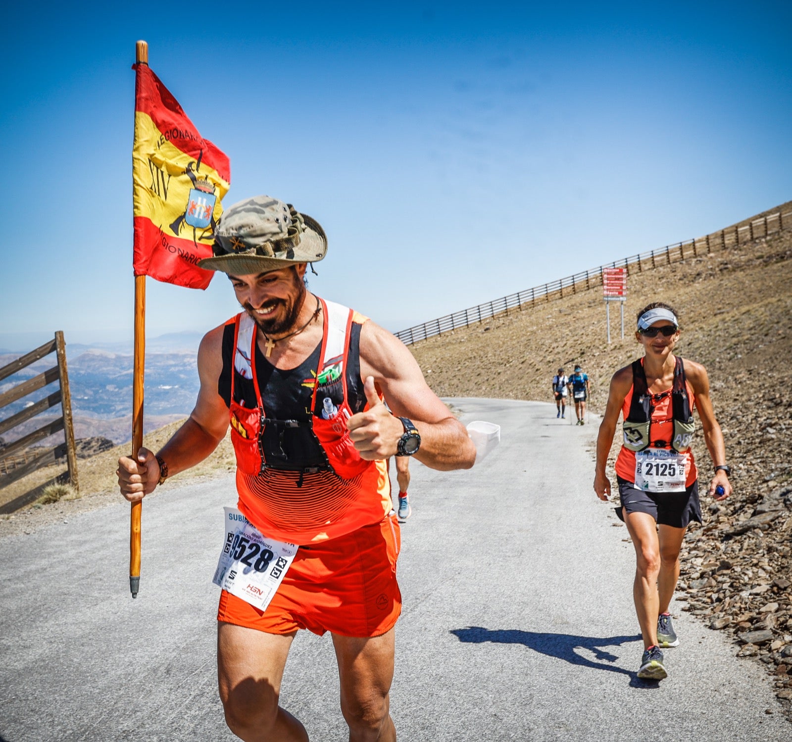 Los corredores han recorrido los 48,7 kilómetros entre Granada y el Veleta en la más emblemática carrera del calendario deportivo del verano en Sierra Nevada