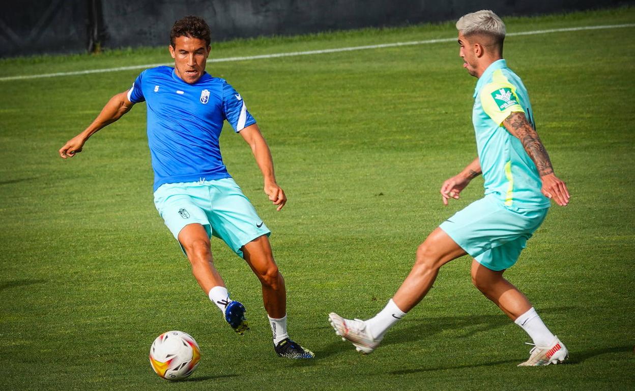 Milla y Monchu, durante un entrenamiento de esta pretemporada. 