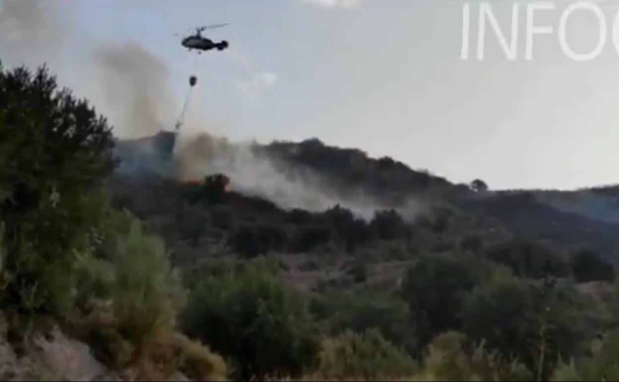 Imagen del incendio durante esta madrugada.