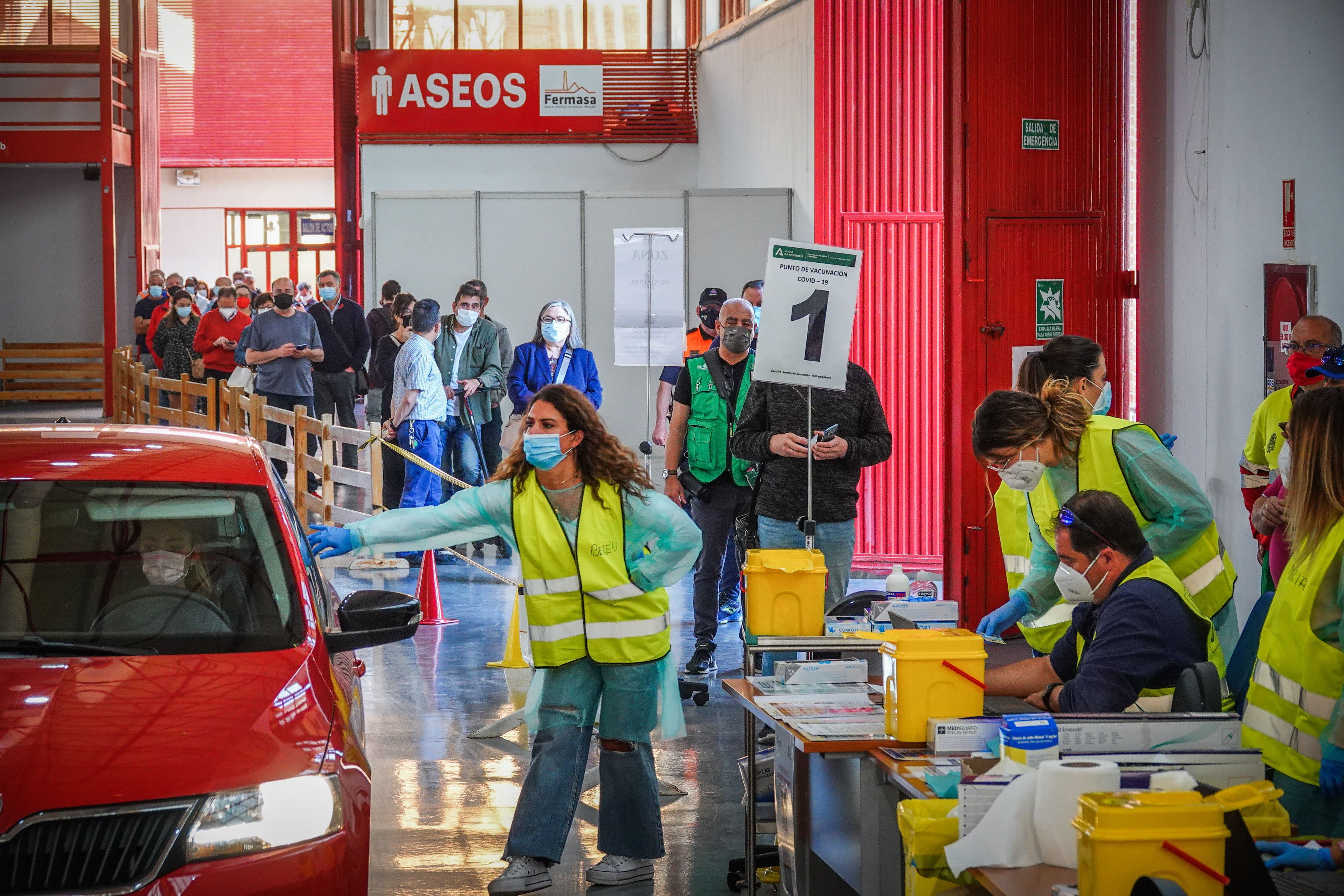 El punto de vacunación contra el coronavirus en Fermasa.