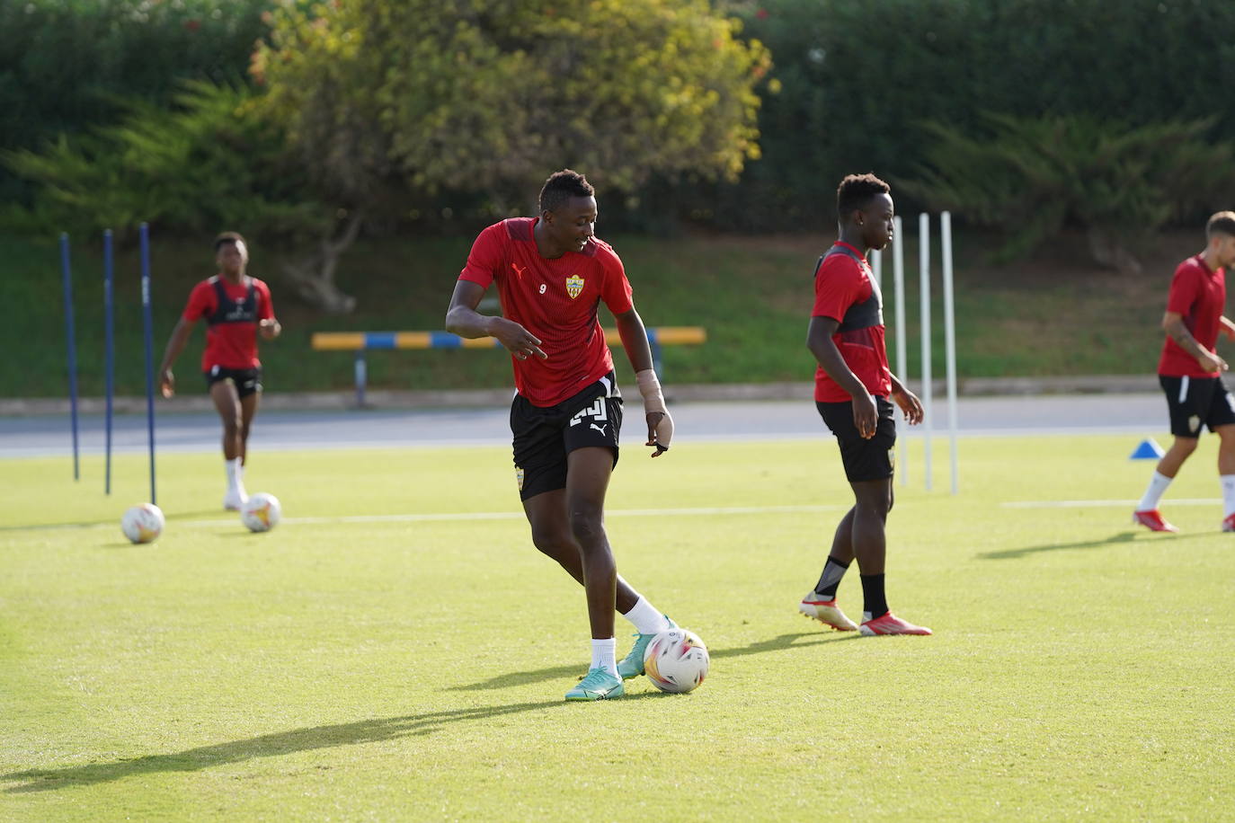 Fotos: Las imágenes del entrenamiento de la UD Almería