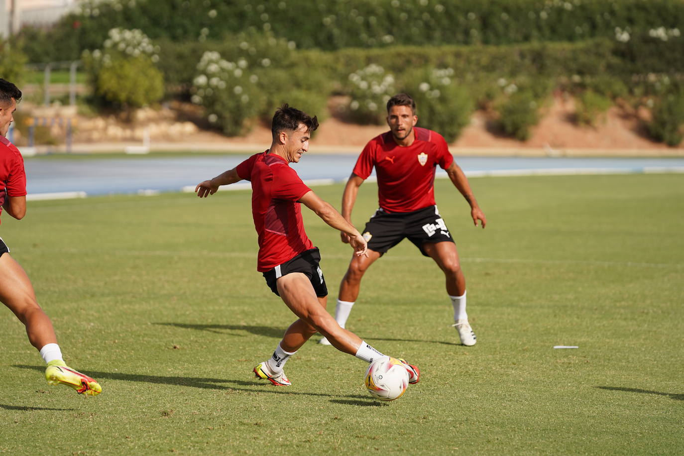 Fotos: Las imágenes del entrenamiento de la UD Almería