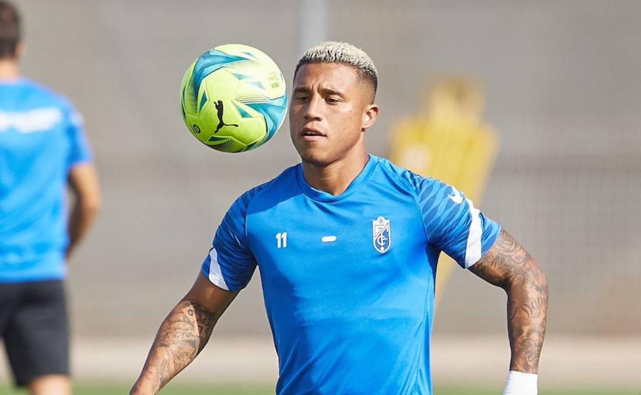 Darwin Machís, en el entrenamiento de este pasado martes. 