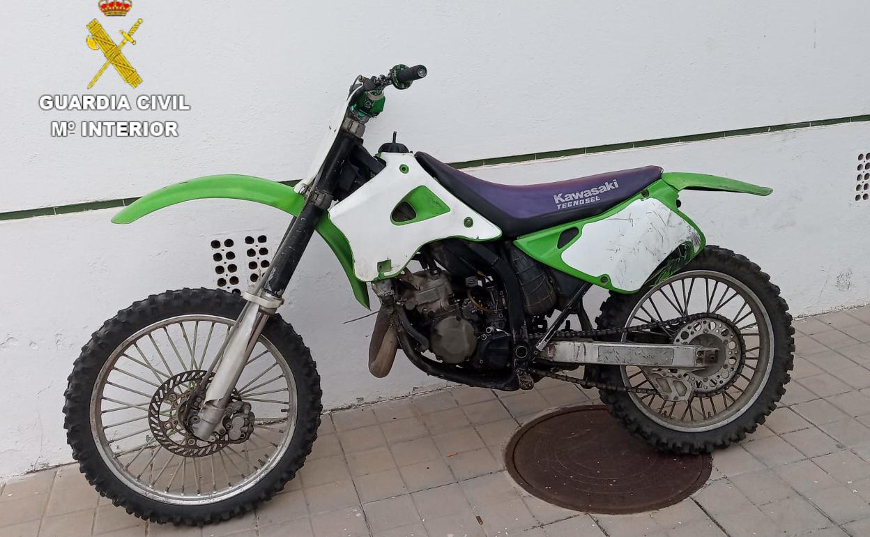 A disposición judicial por robar dos motos en Almuñécar