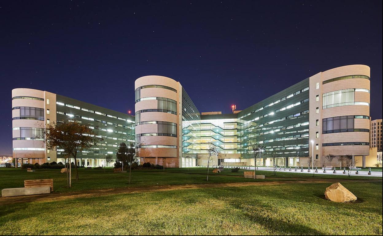 El hospital Clínico San Cecilio. 