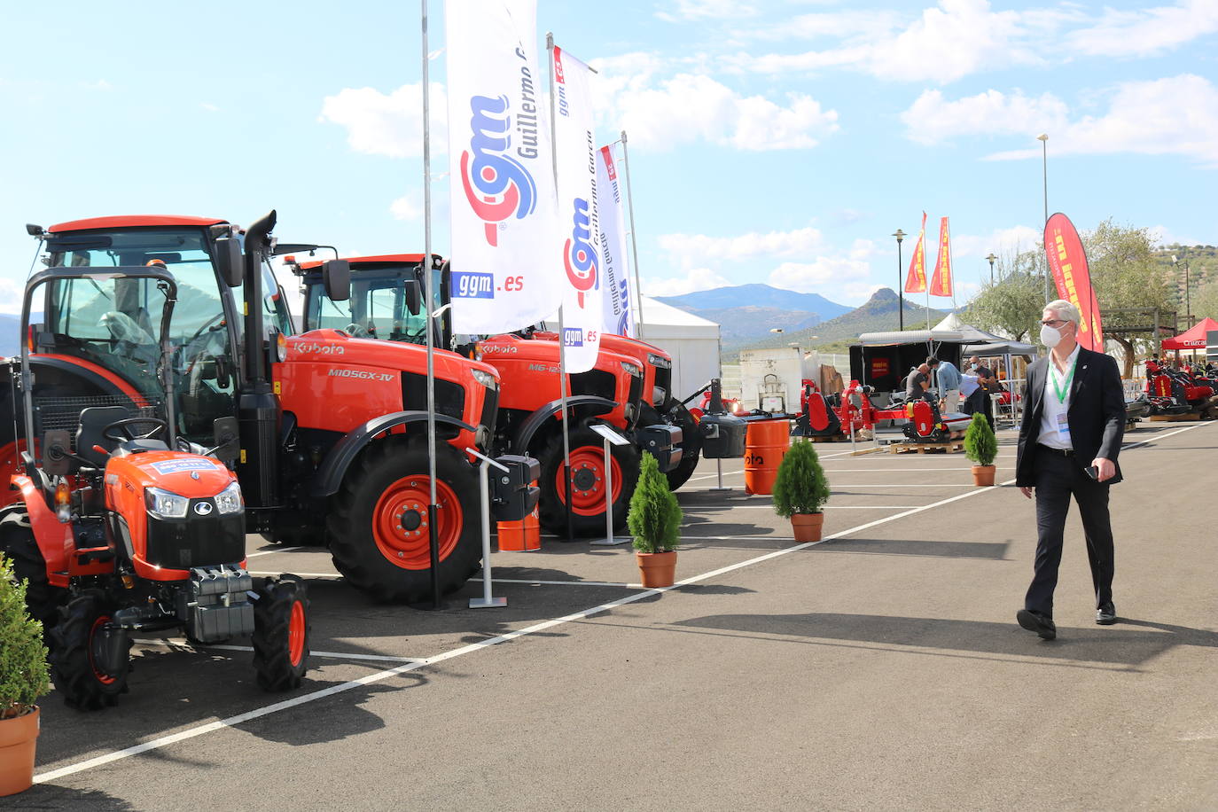 Primer día de Expoliva, marcado por la visita del Rey