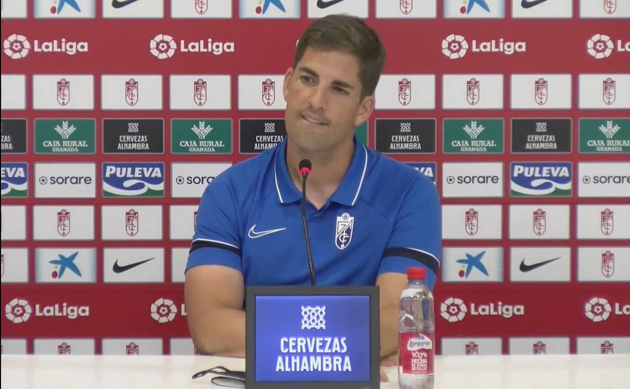 Robert Moreno, durante su comparecencia de prensa previa al partido contra la Real Sociedad. 