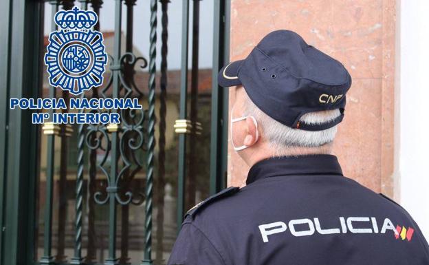 Investigado por el robo en un domicilio de Granada mientras su propietaria se encontraba fuera
