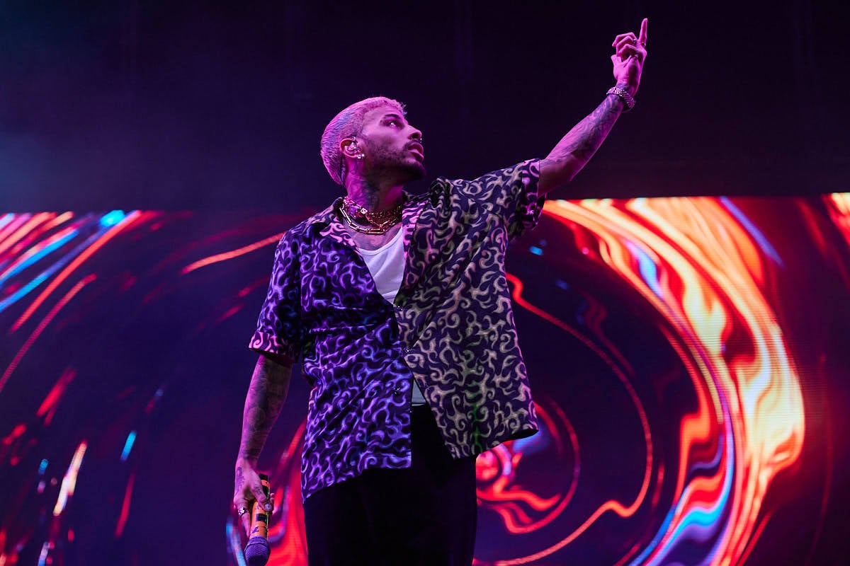 El concierto tuvo lugar en el aparcamiento exterior del Centro Comercial Nevada Shopping.