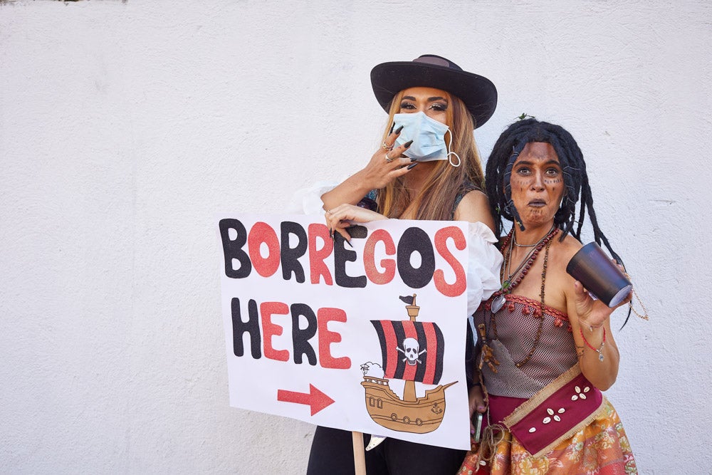 Los estudiantes han inspirado su ya tradicional festejo en una estética realacionada con las películas de 'Piratas del Caribe'