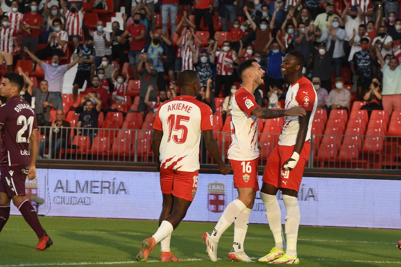 Fotos: Las mejores imágenes del partido UD Almería-Real Sociedad B