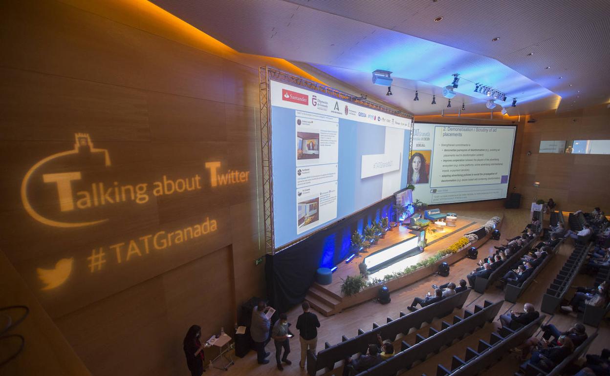 El audtorio del Parque de las Ciencias, durante la sesión matinal.