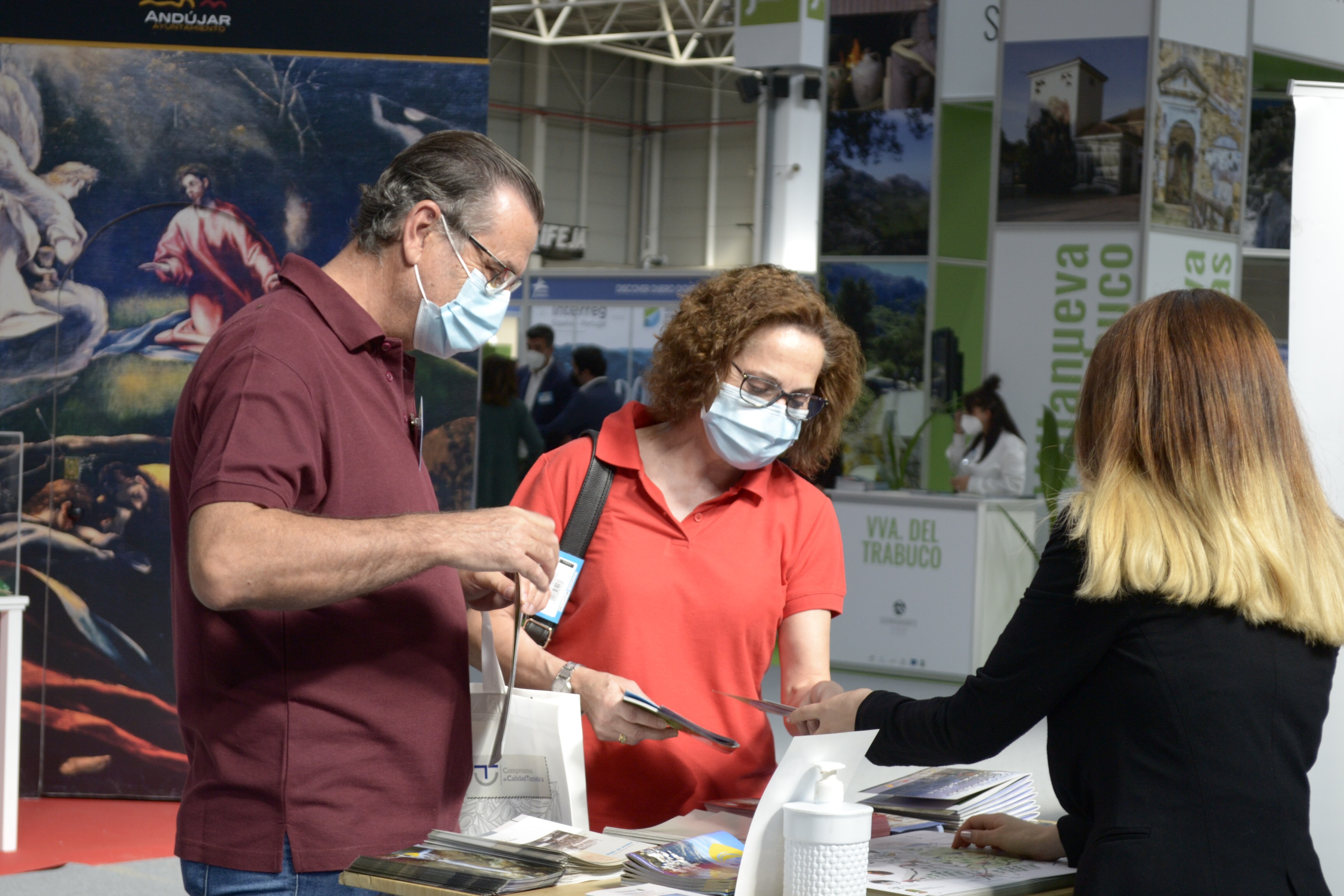 Los jienneses disfrutan de una nueva edición de la Feria de Turismo Interior.