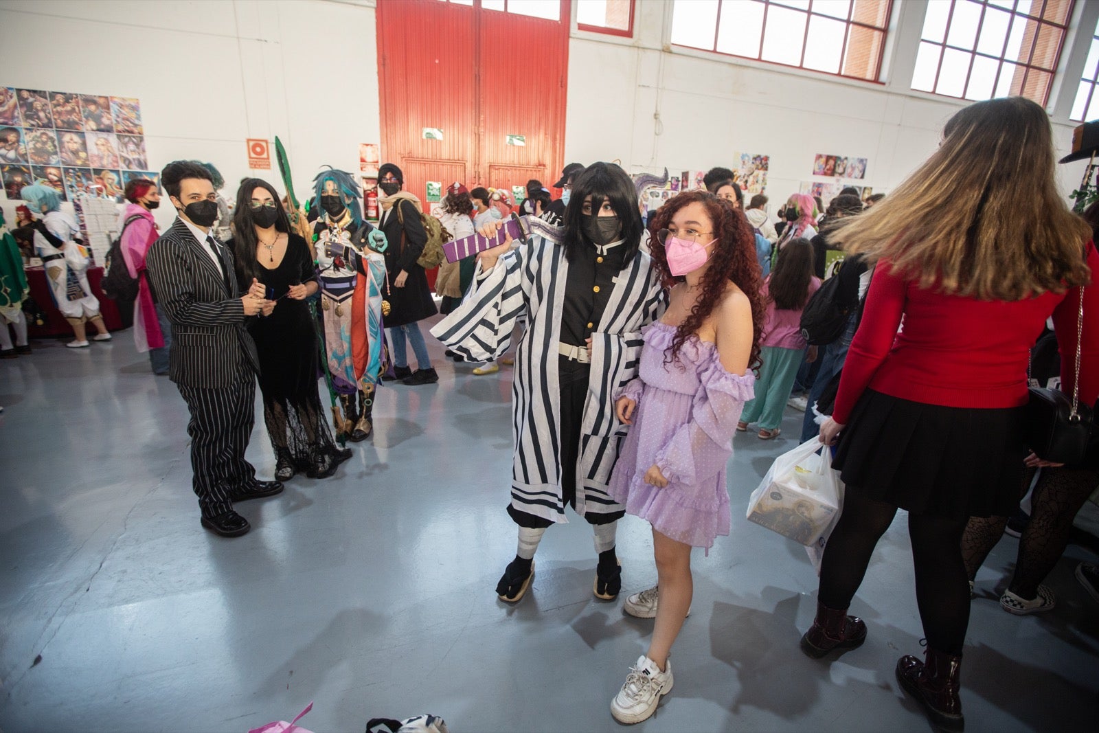 La Ficzone llena la Feria de Muestras de Armilla de aficionados del manga y del kpop.