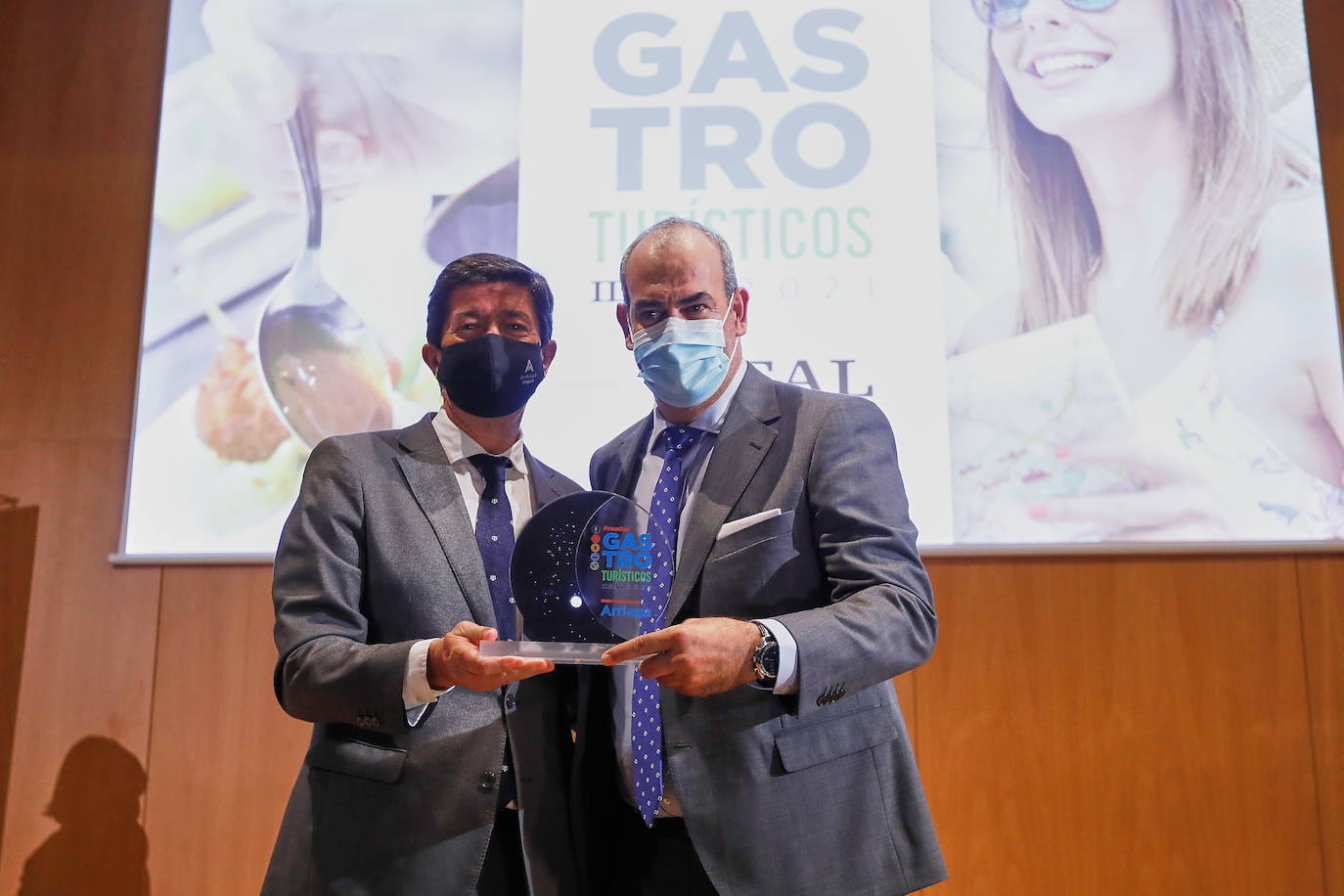 Fotos: IDEAL entrega los Premios Gastroturísticos 2021