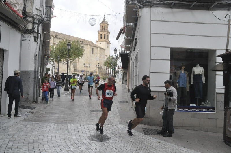 Participantes en la media maratón de Baza