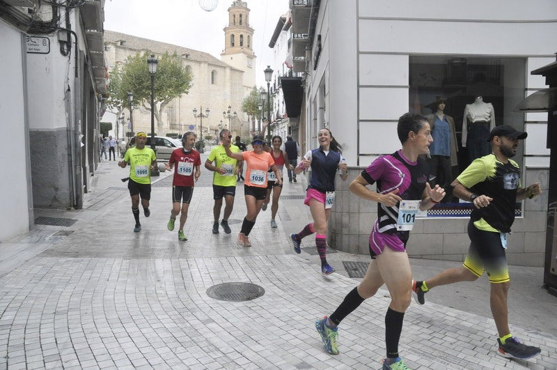 Participantes en la media maratón de Baza