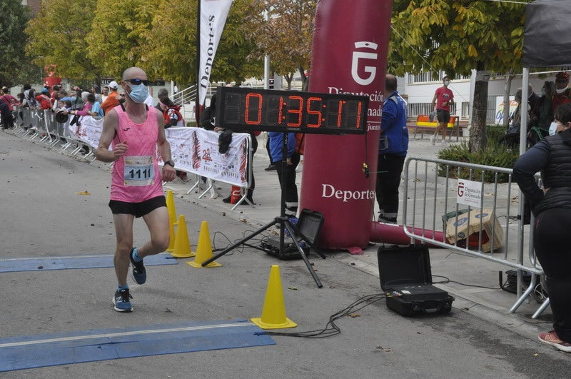 Participantes en la media maratón de Baza