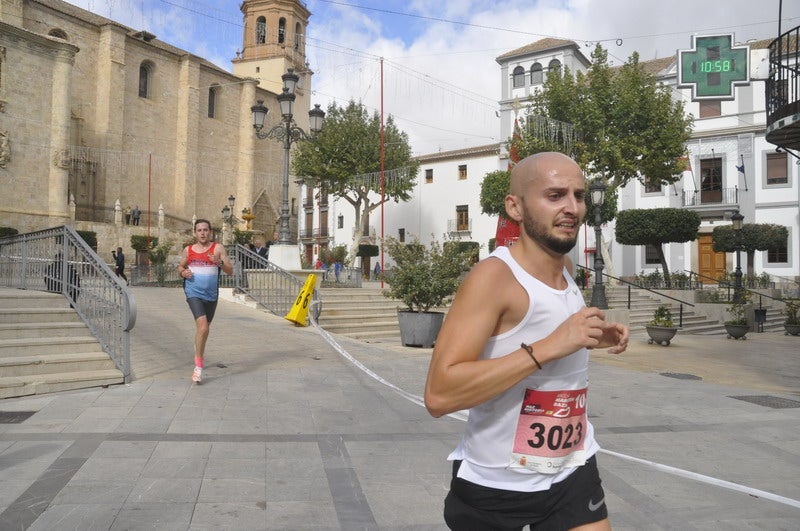 Participantes en la media maratón de Baza