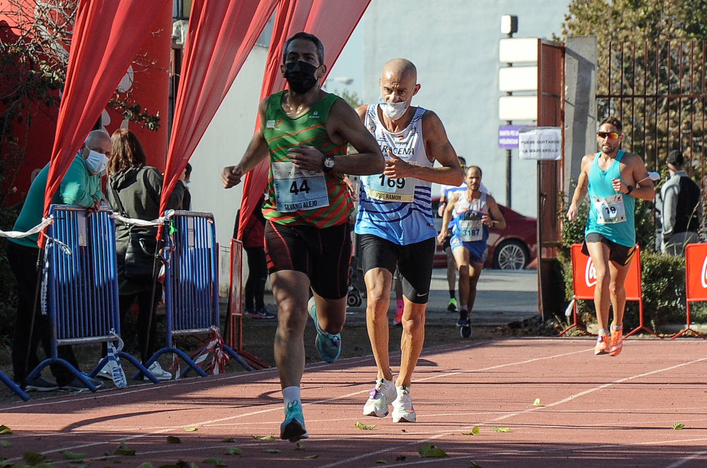 Los corredores, en la salida.