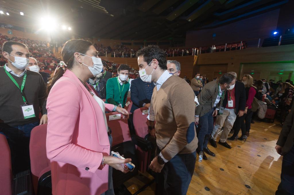 Ambiente en el congreso del PP andaluz en el Palacio de Congresoos