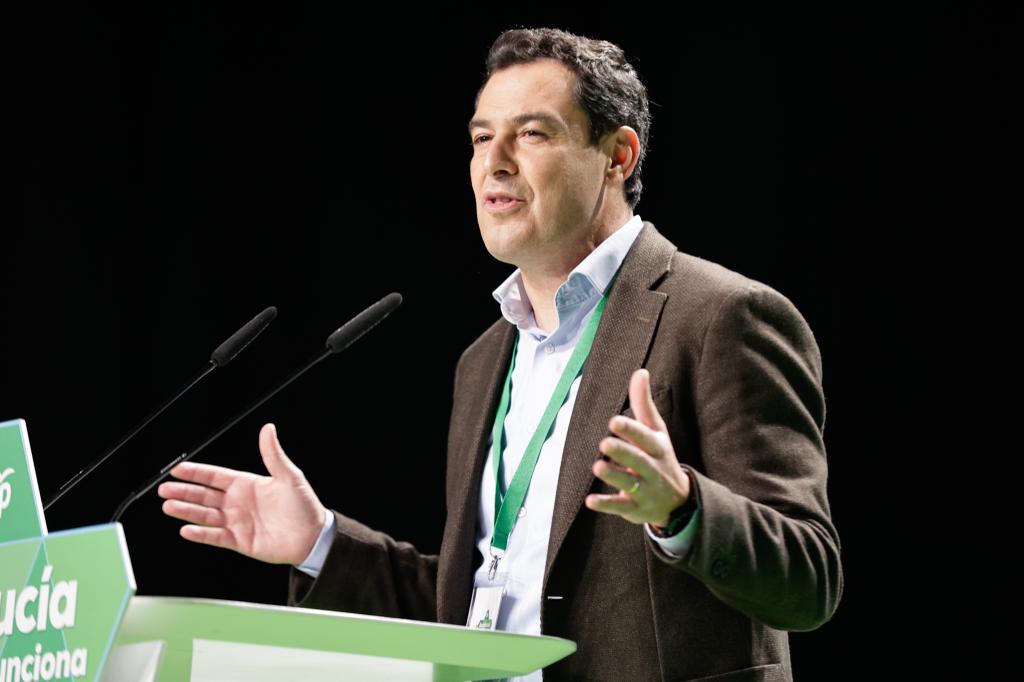 Ambiente en el congreso del PP andaluz en el Palacio de Congresoos