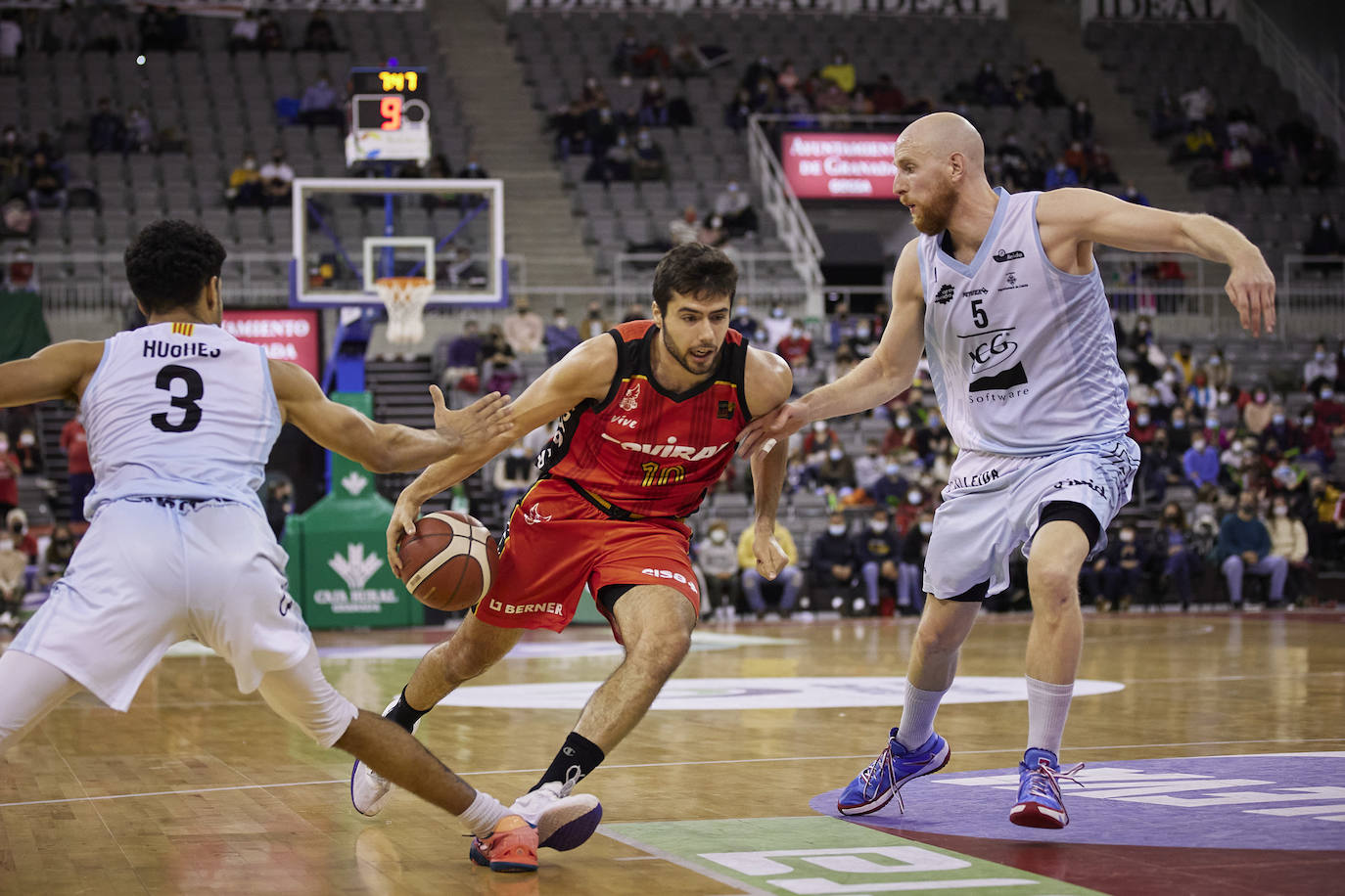 Jugadas del partido entre el Covirán y el Lleida