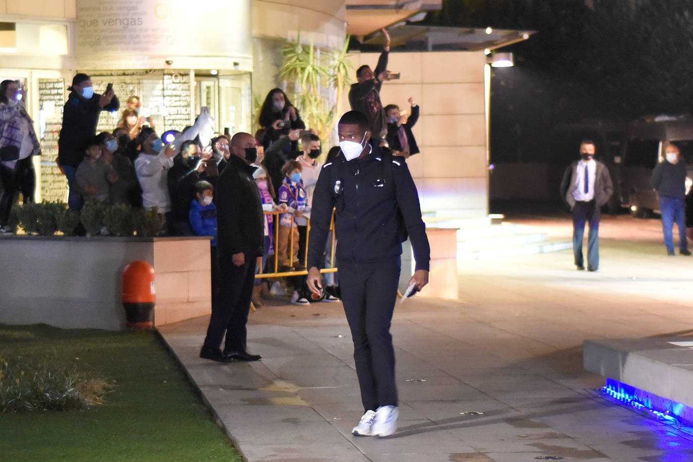 Llegada del Real Madrid a Granada para su partido de este domingo