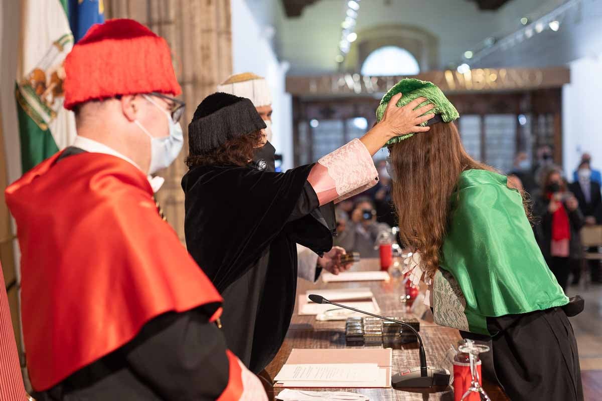 La UGR celebra el acto de investidura de sus nuevos doctores.