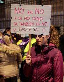 Imagen secundaria 2 - Rosa y otras manifestantes. 
