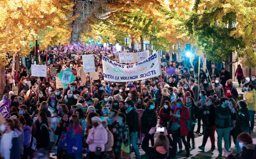 La manifestación del 25-N, a su paso por Gran Vía.