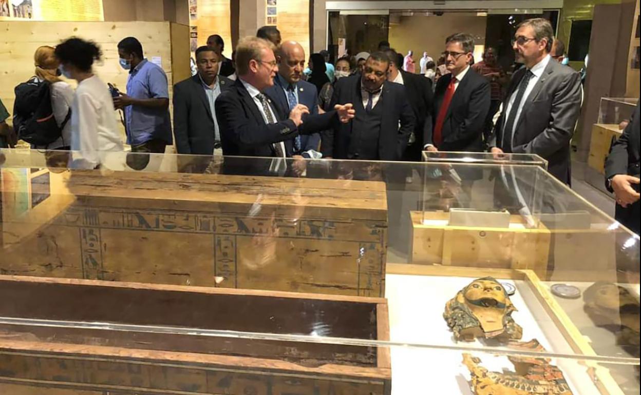 Exposición que muestra los resultados de las excavaciones de la UJA en Egipto. 