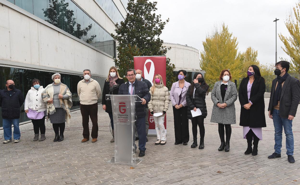 Lectura del manifiesto en la Diputación de Granada. 