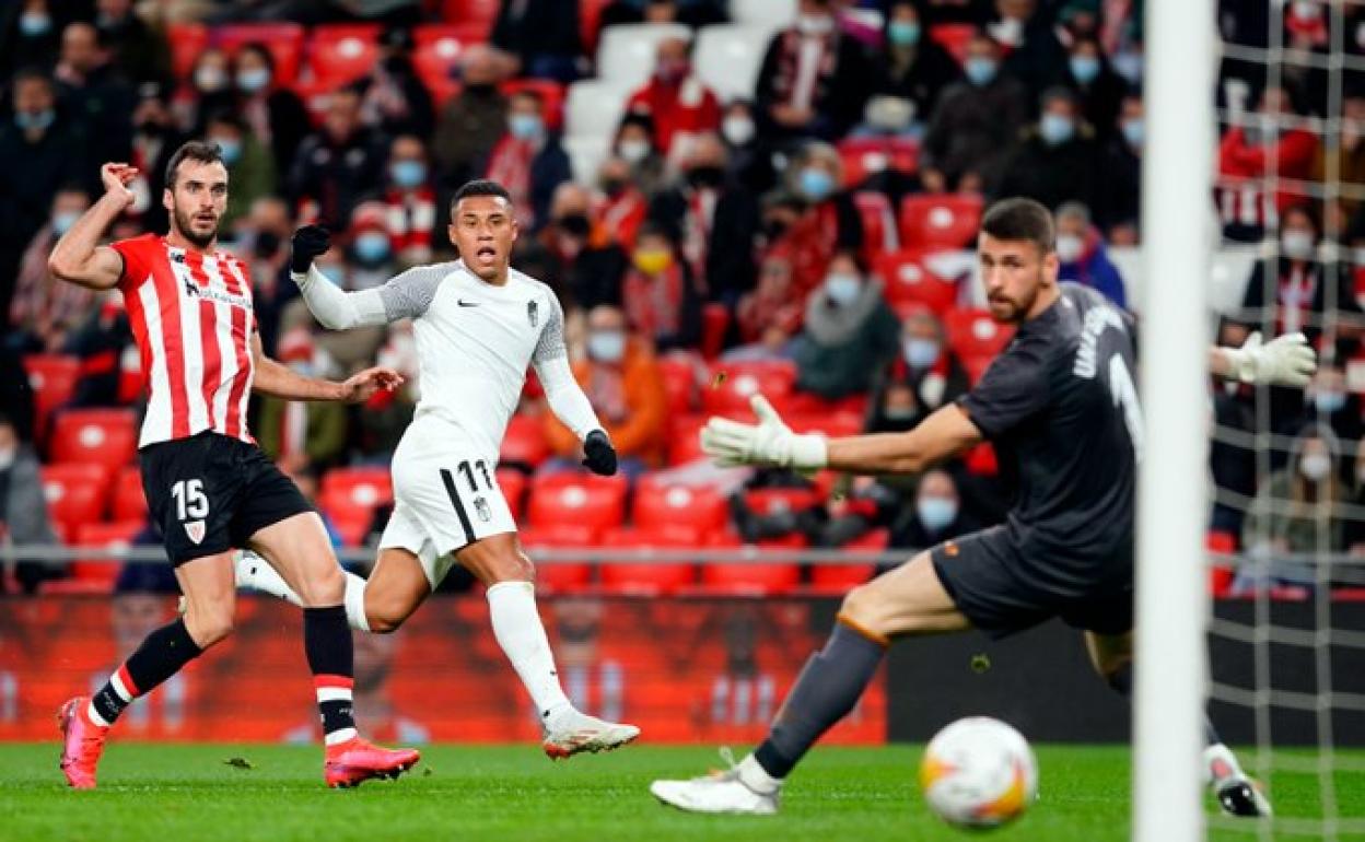 Final | El Athletic frena a un Granada virtuoso al contragolpe