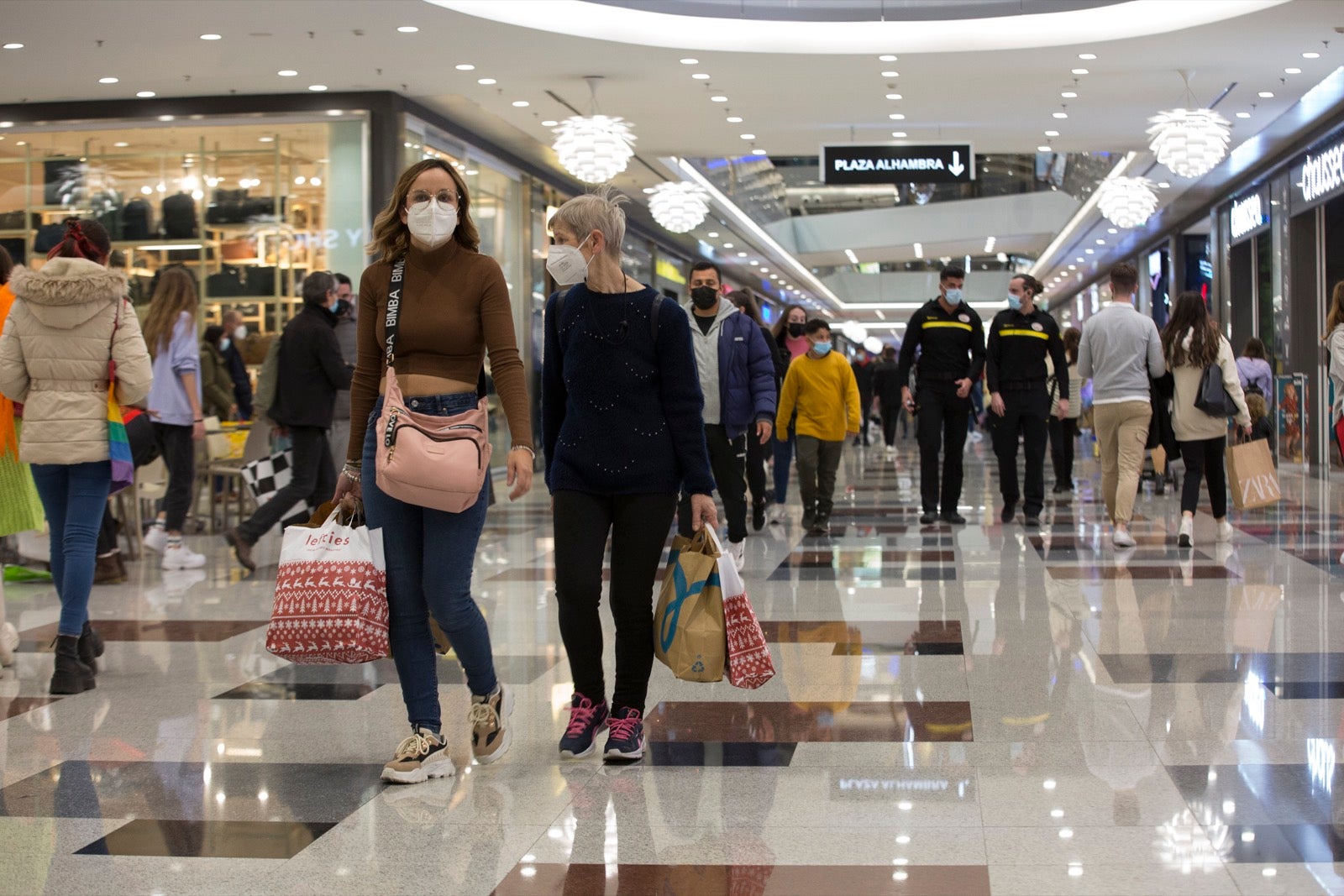 Fotos: Miles de personas en el Black Friday del Nevada Shopping