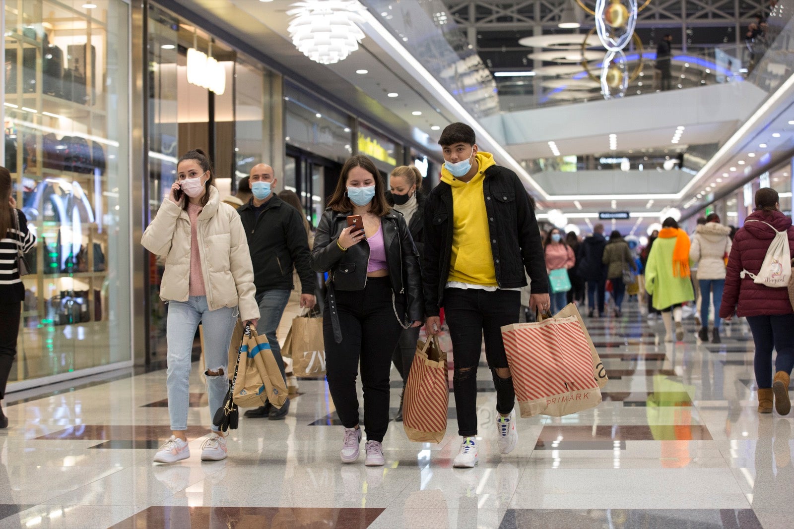 Fotos: Miles de personas en el Black Friday del Nevada Shopping