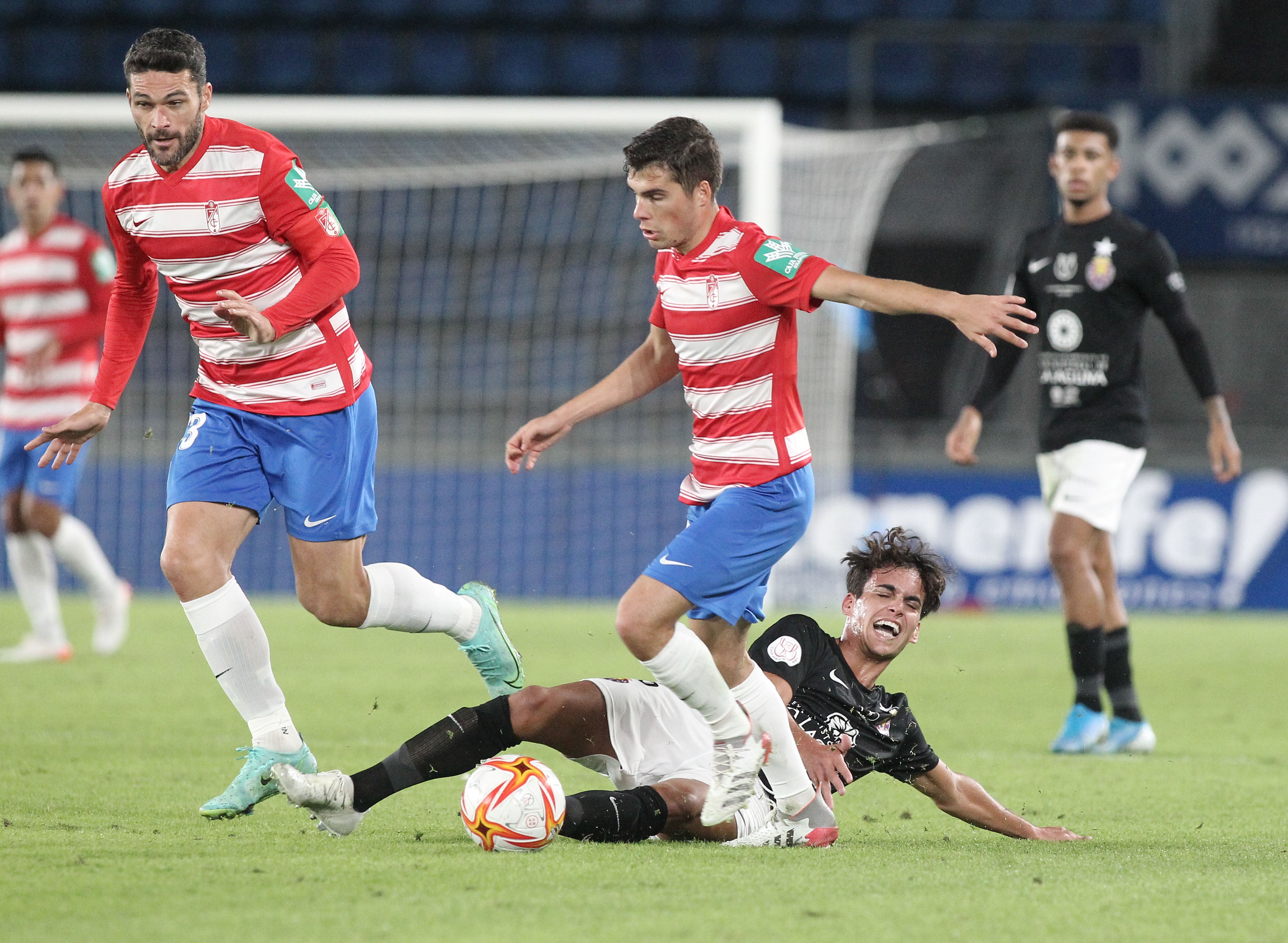 El equipo rojiblanco se enfrentó al Laguna en el Heliodoro para estrenar la temporada de Copa del Rey