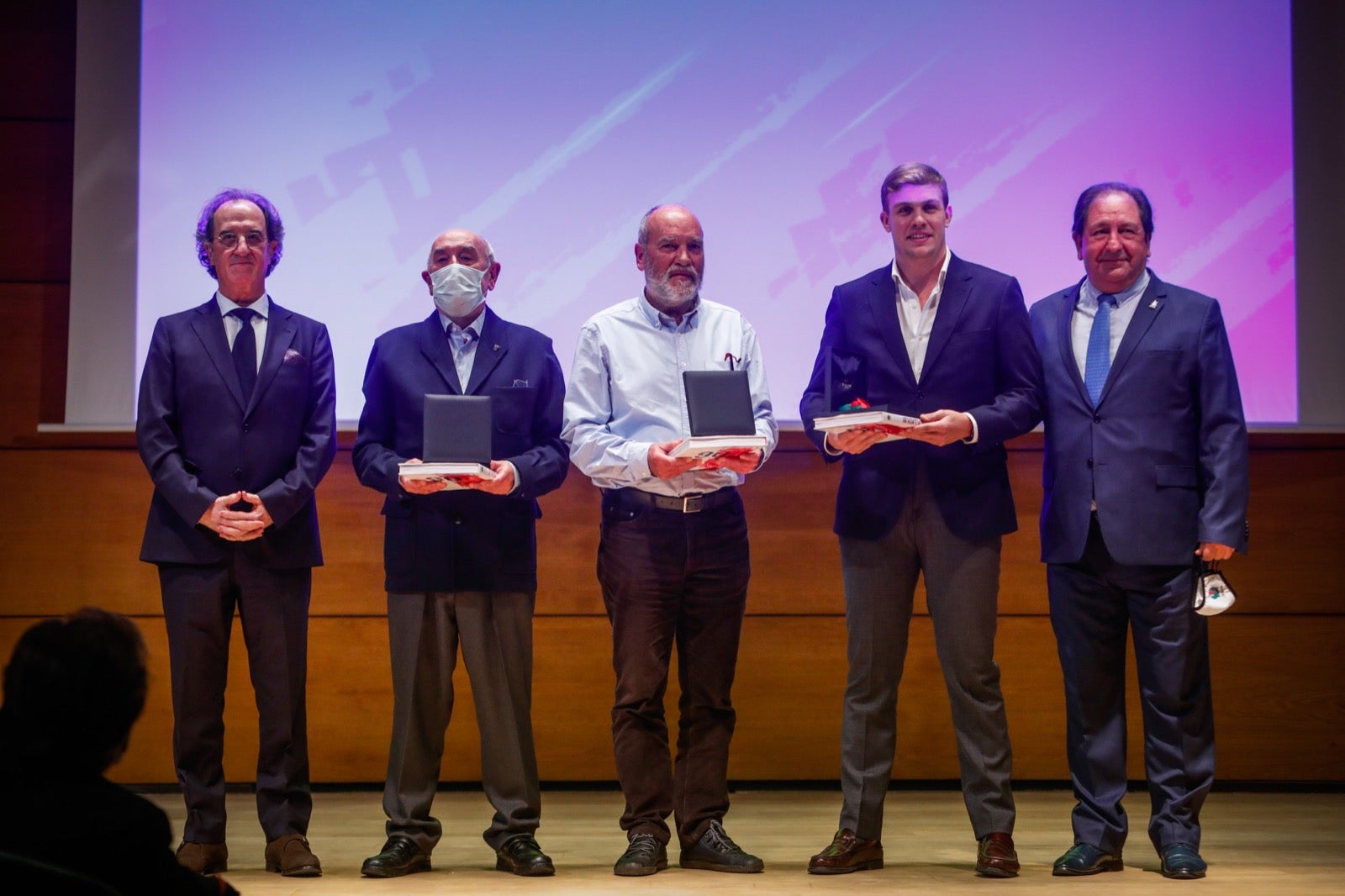 Momentos emotivos, reconomientos y mucha deportividad.