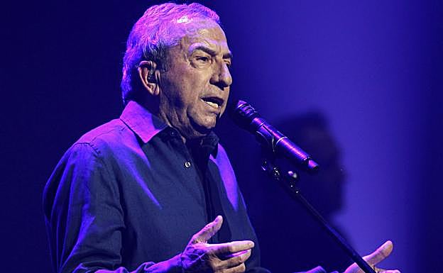 José Luis Perales, en concierto.